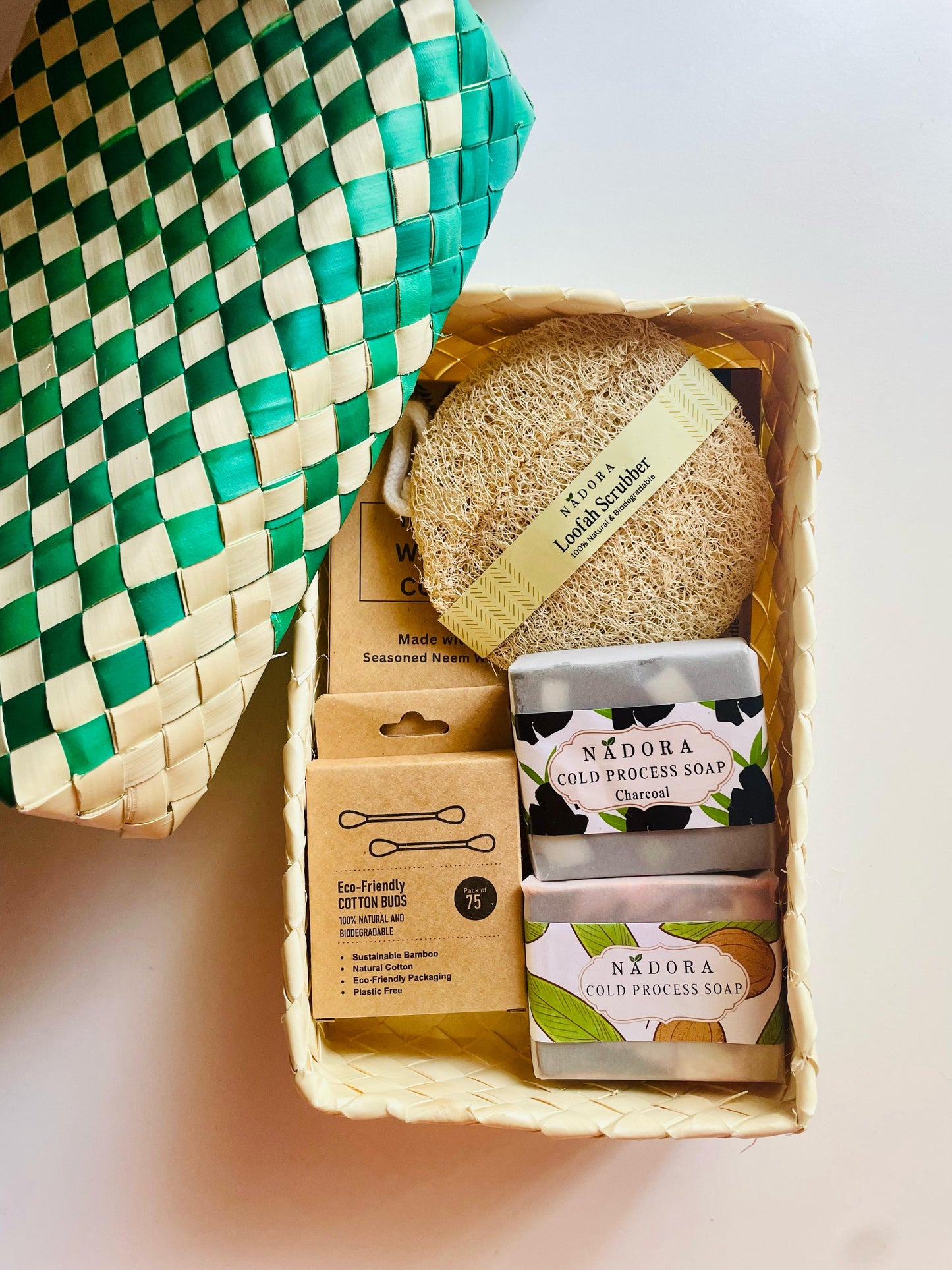 Daily essential gift set