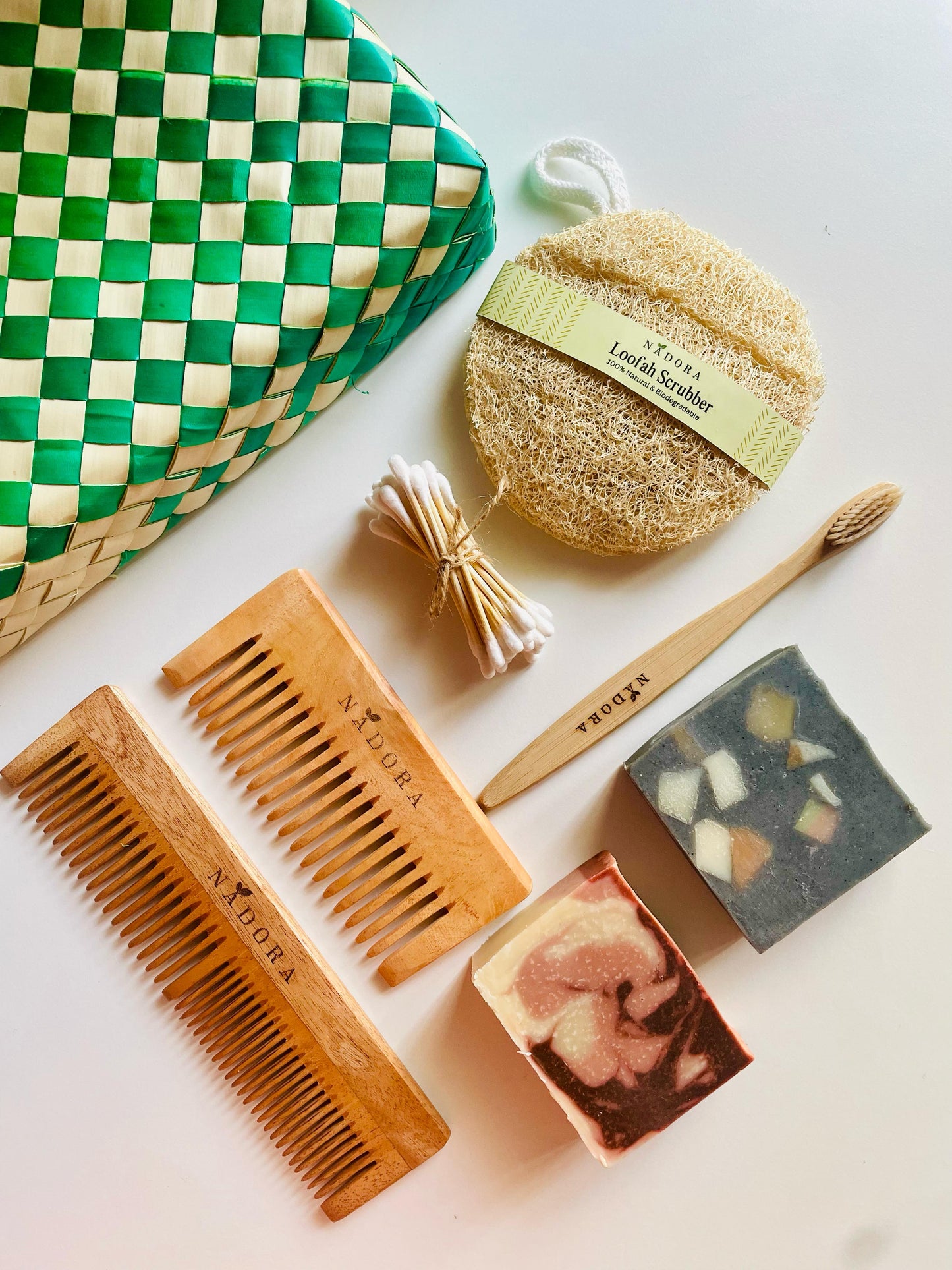 Daily essential gift set
